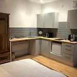 21 Frederick Street Apartment