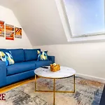 Stunning One Bedroom Duplex Apartment In Heart Of Jewellery Quarter