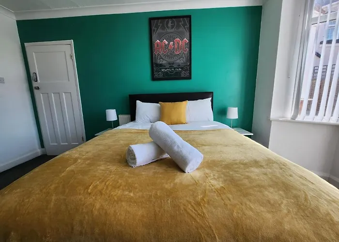 Solihull Shared House