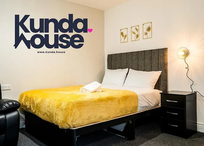 Kunda House In Tyseley