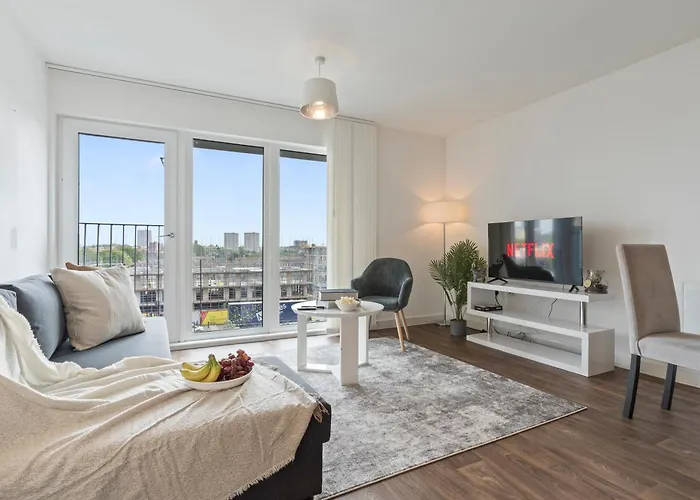 Luxury Birmingham City Centre Apartment