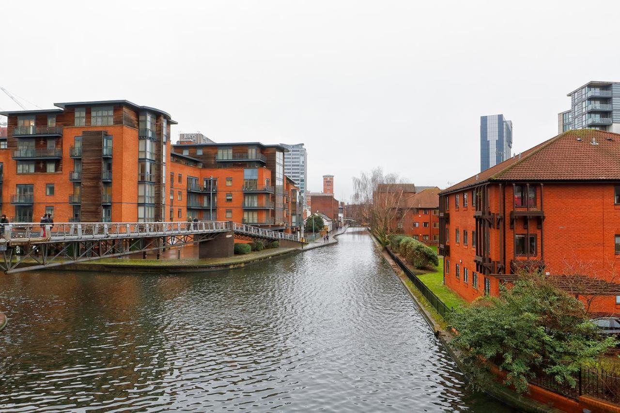 Xclusive Living In Centre, Kings Court Apartment