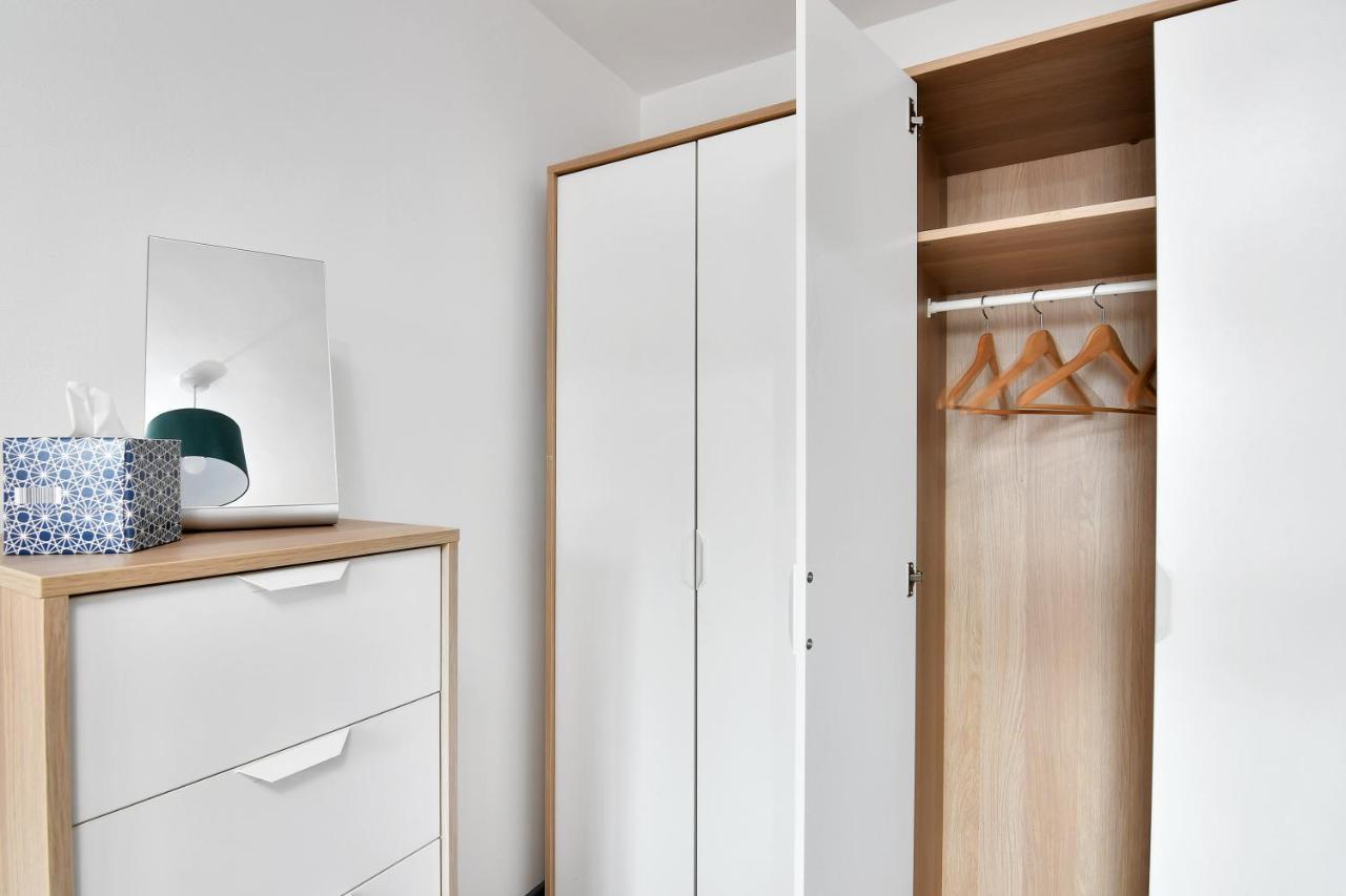 Xclusive Living In Centre, Kings Court Apartment *