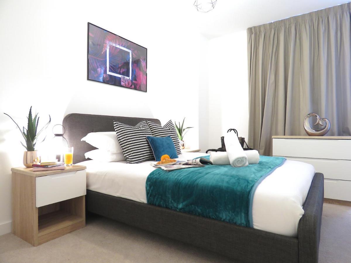Tudors Esuites Grand Aparthotel