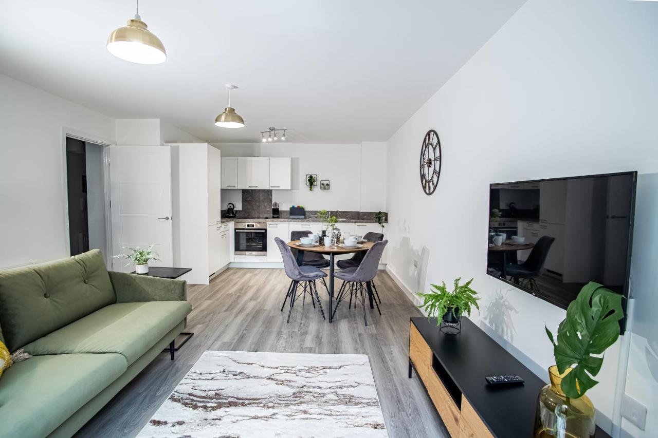 Smith House 1&2 Bed Apts Near Brindley Place, Canals, Bhm Arena, Broad St, Free Parking By Opulent *