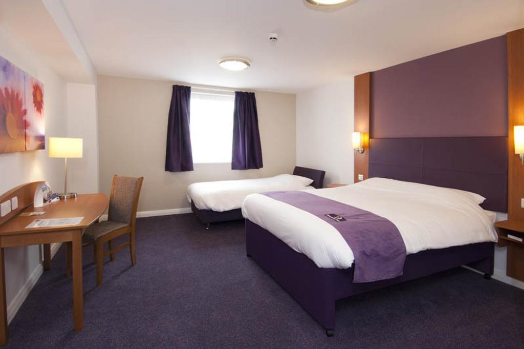 Premier - Waterloo St 3*