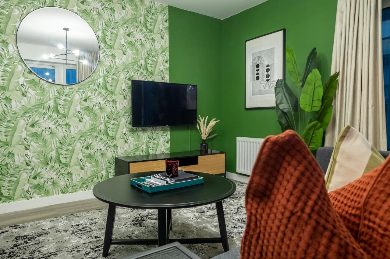 Apartment Smith House 1&2 Bed Apts Near Brindley Place, Canals, Bhm Arena, Broad St, Free Parking By Opulent Birmingham