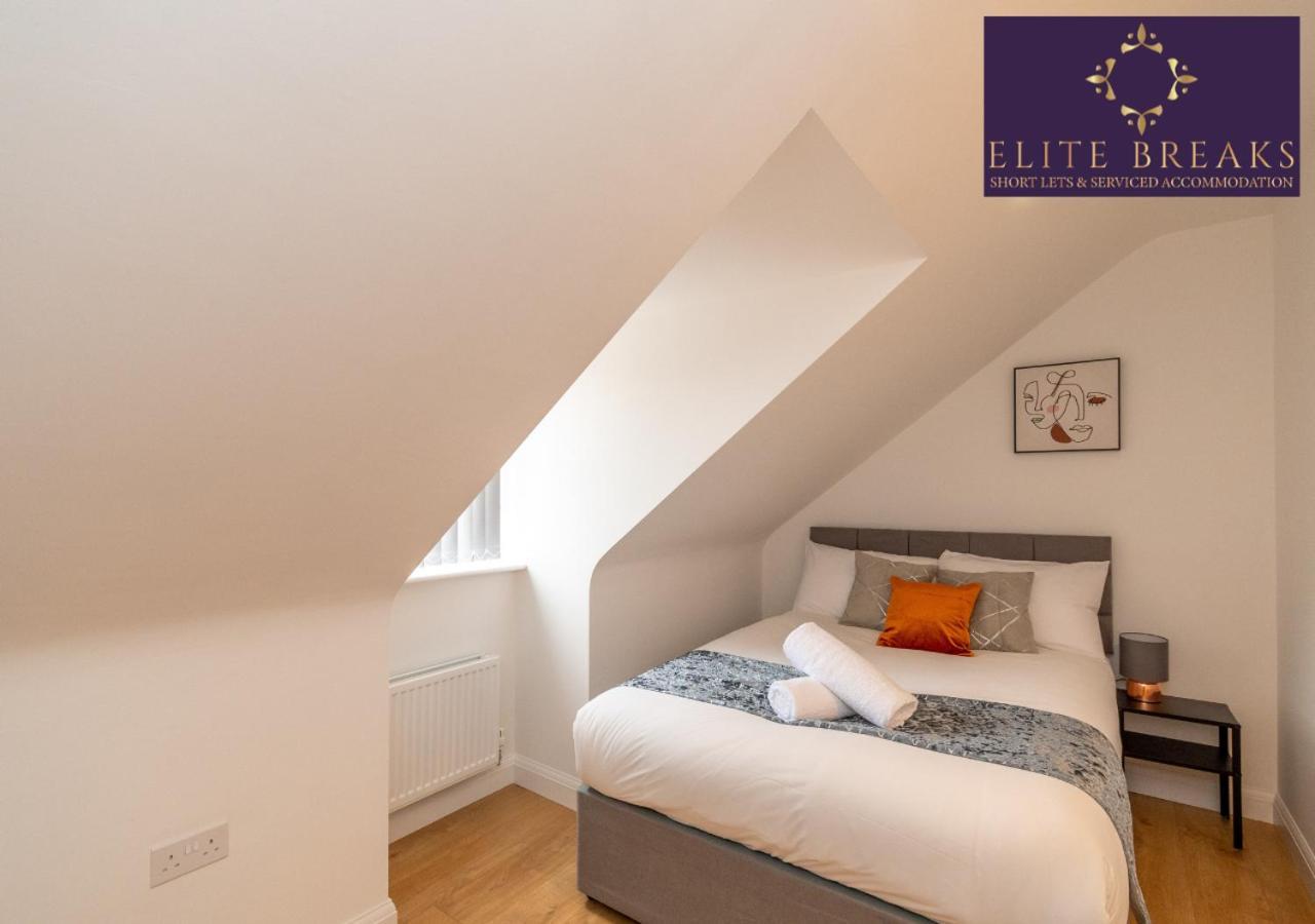Holiday home Central 4 Bed House By Elite Breaks Serviced With Free Parking Sleeps Upto 8 Birmingham