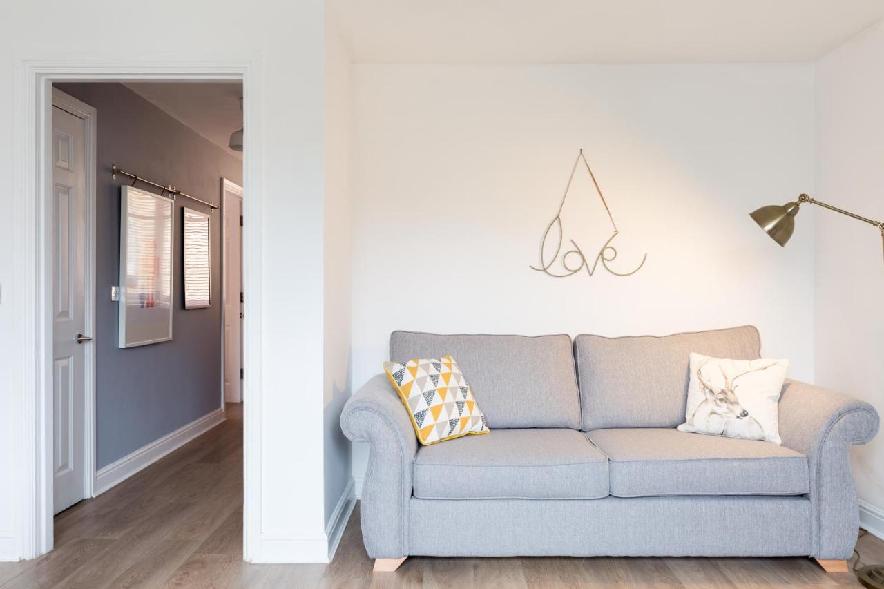 Indigo Apartment