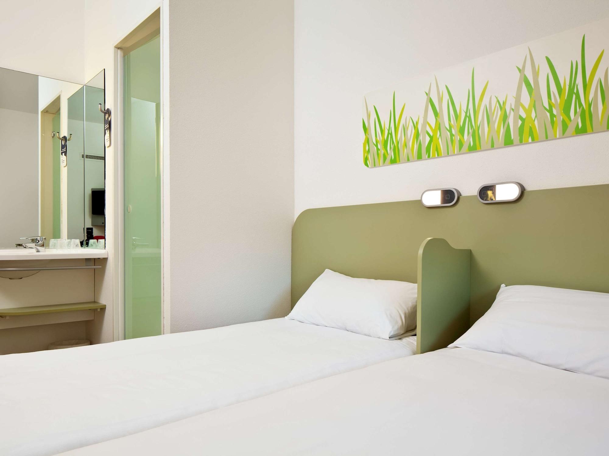 Ibis Budget Centre