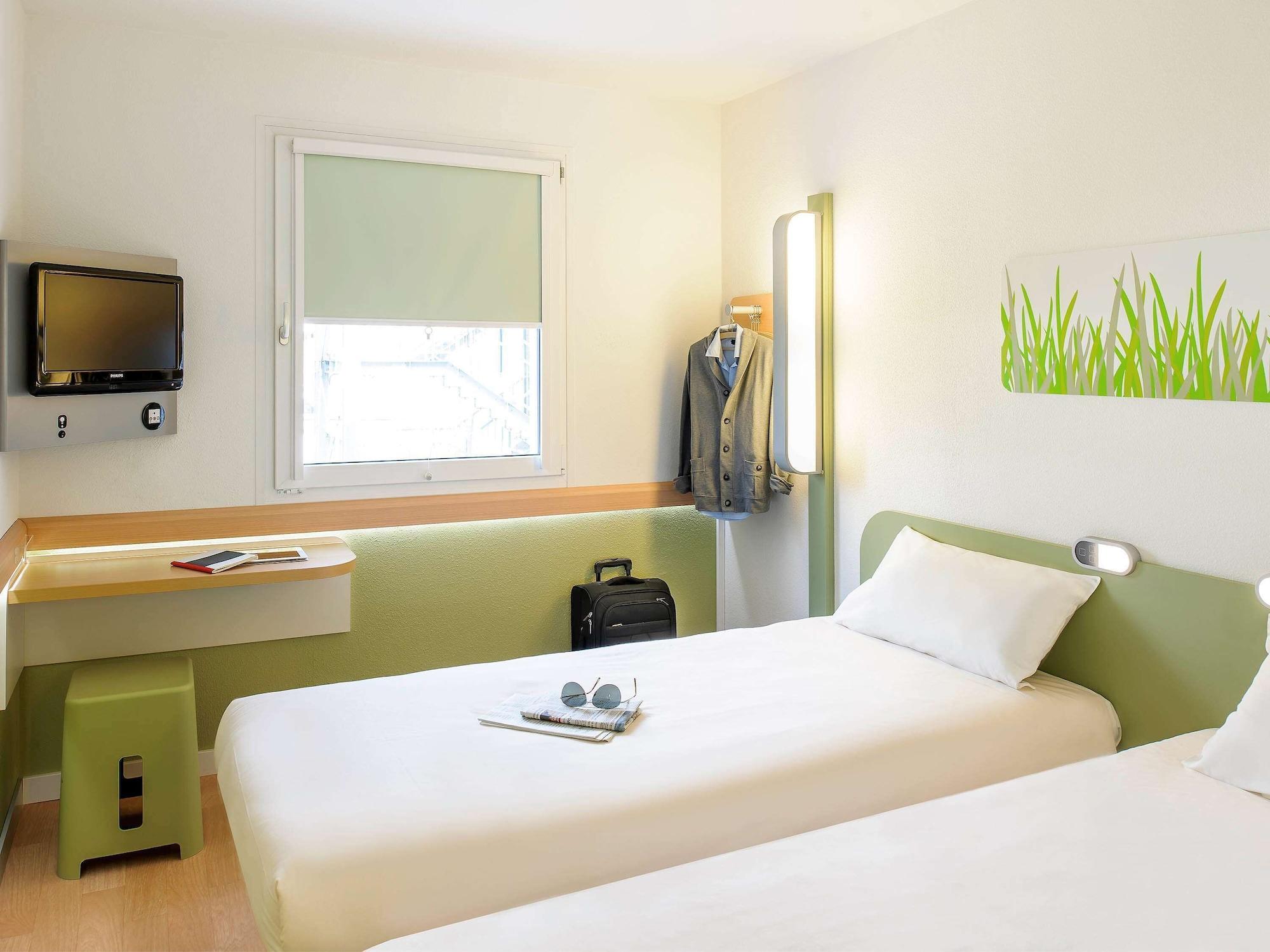 Hotel Ibis Budget Centre 2*