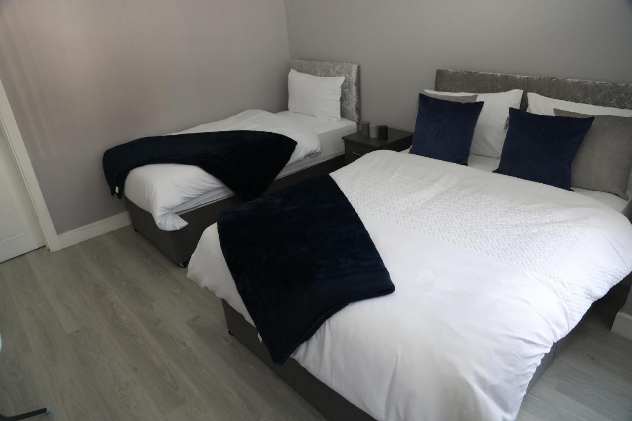 Homely 1-bed In Apartment