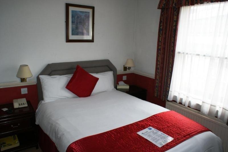 Comfort Inn 2*