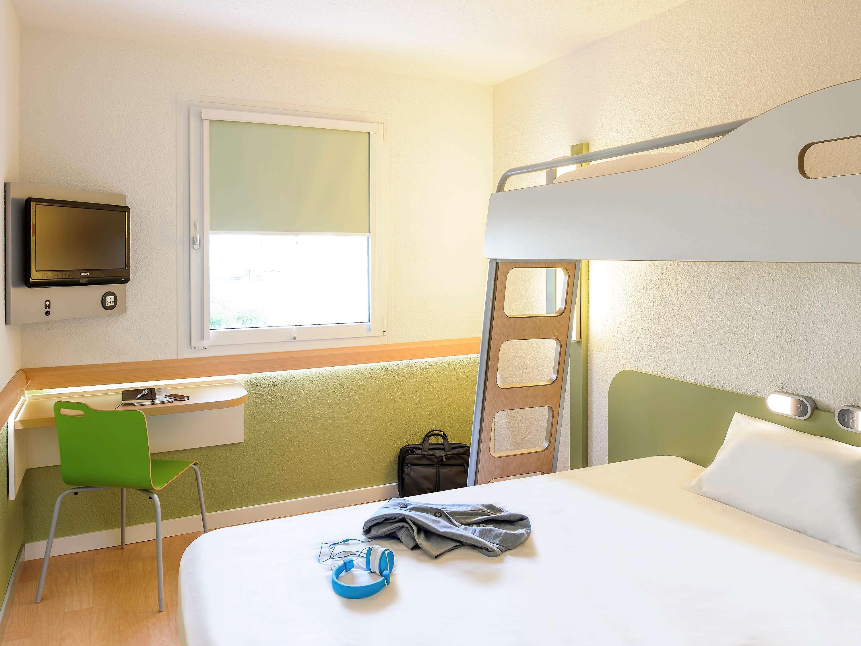 Ibis Budget Centre 2*