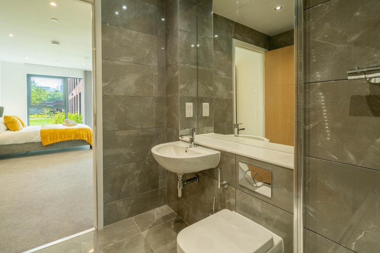 Cube/mailbox/luxury New Build- 2 Bed *