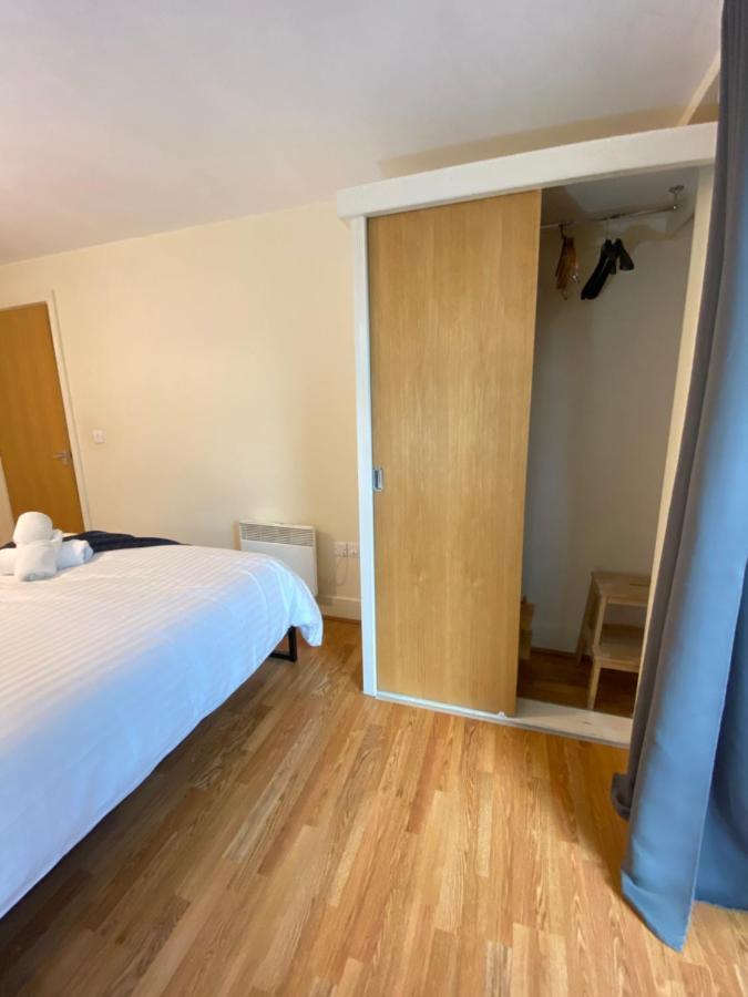 Swanky With Free Wifi * Birmingham