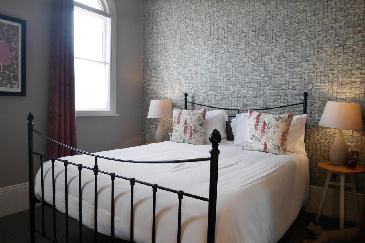 The High Field Town House 4*