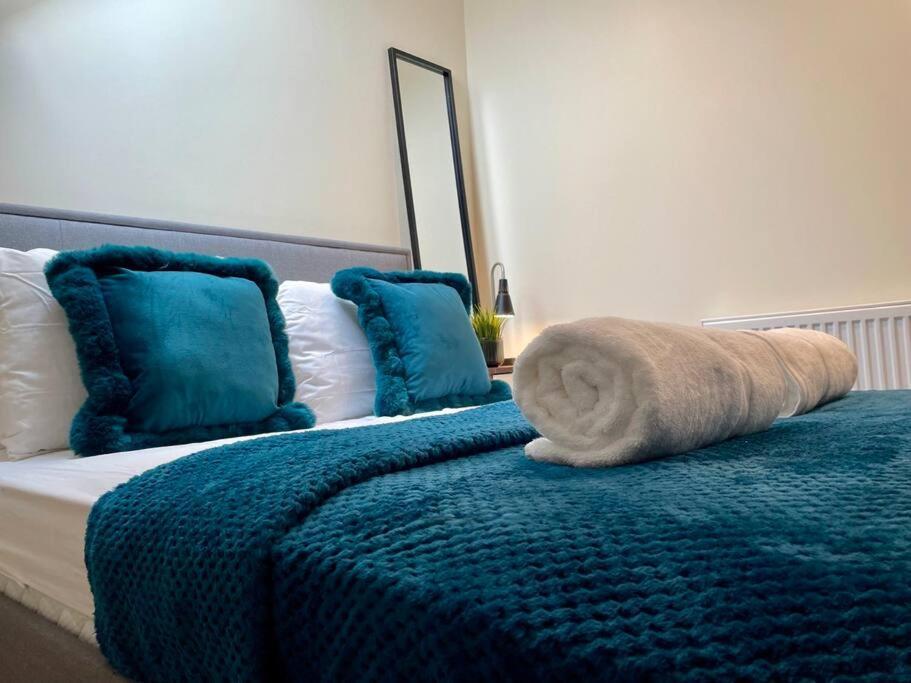 Holiday home Big Modern House - 15min To Nec - Sleeps 10
