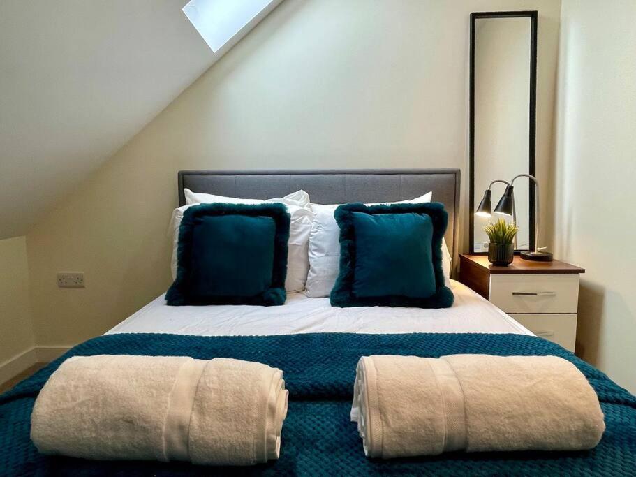 Big Modern House - 15min To Nec - Sleeps 10 * Birmingham