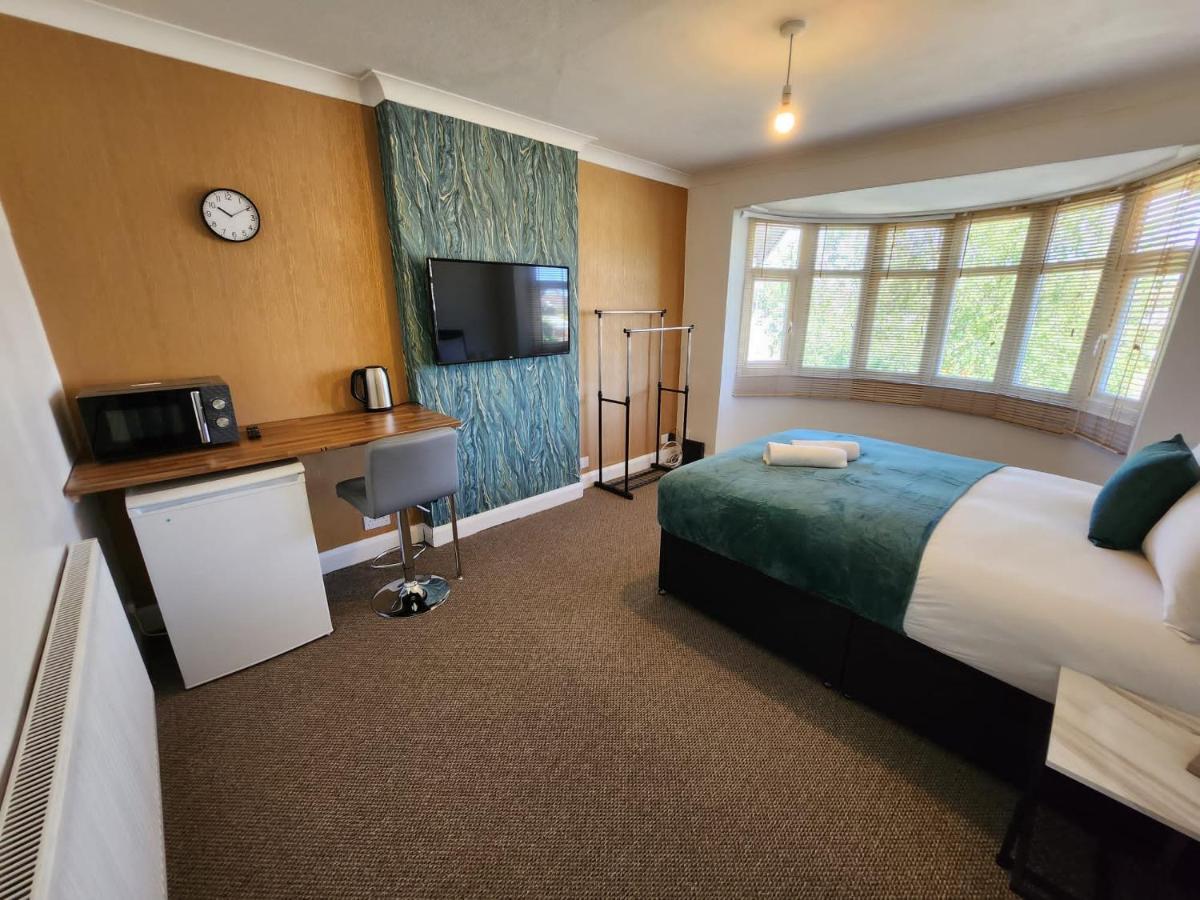 Guest house Solihull Shared House