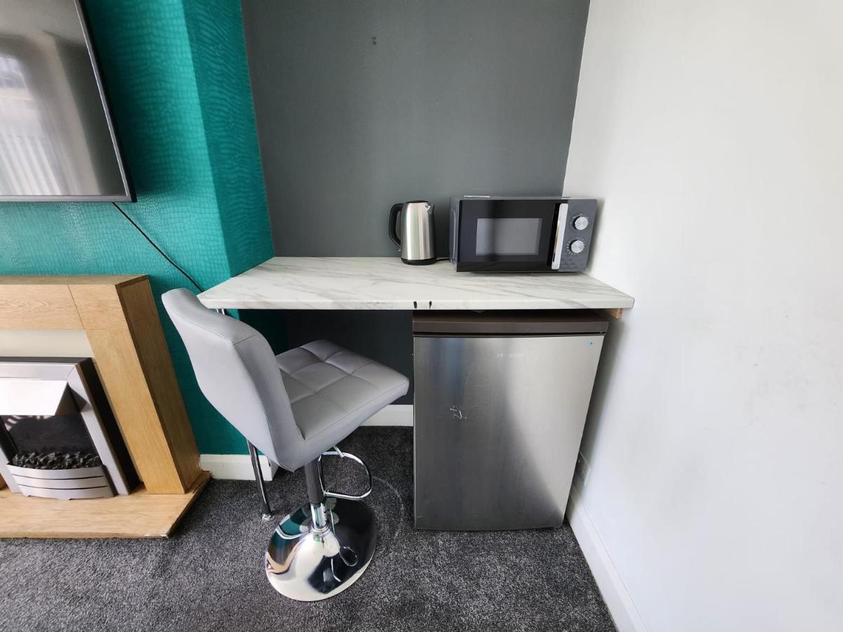 Solihull Shared House Guest house *