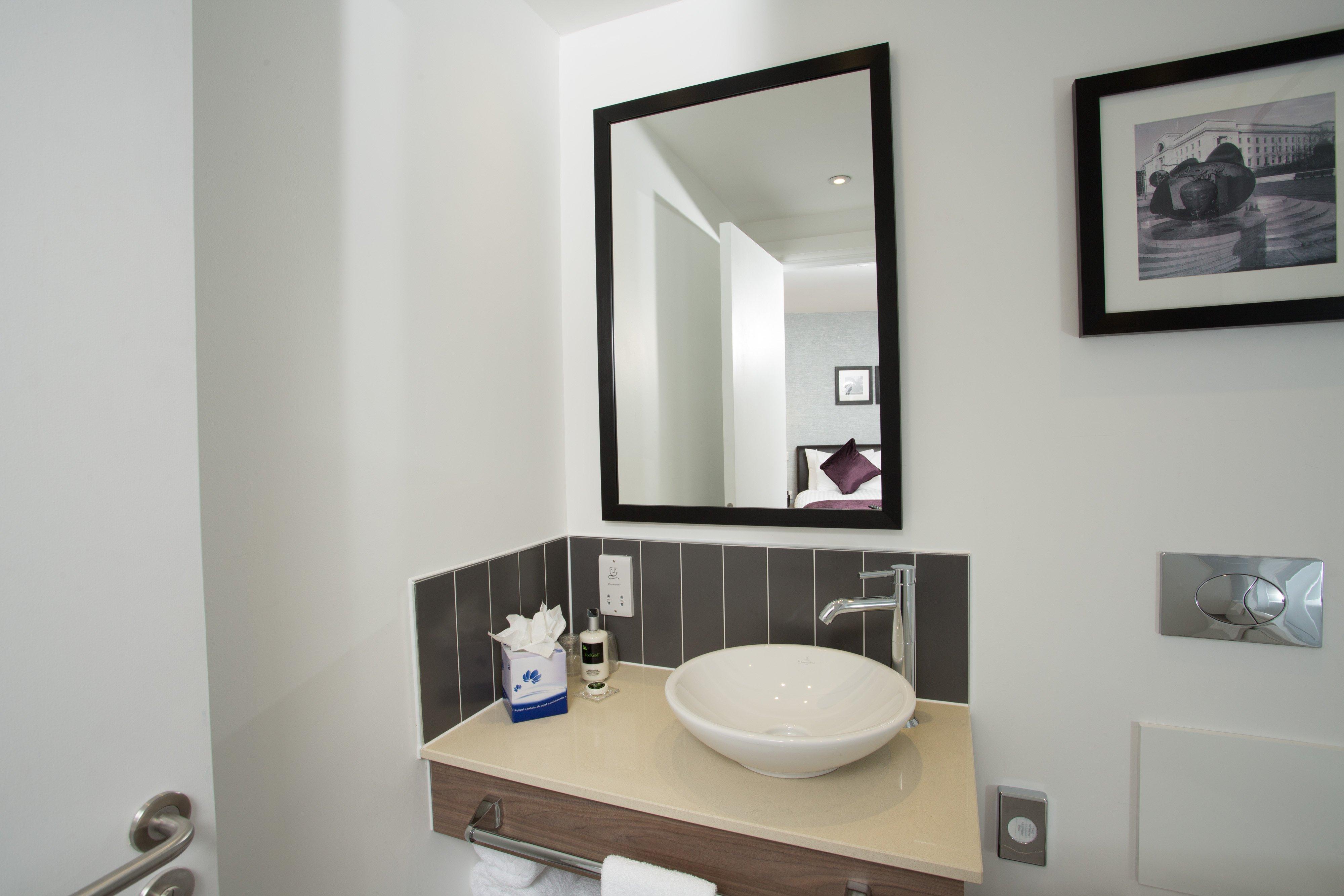 Hotel Staybridge By Ihg 4*