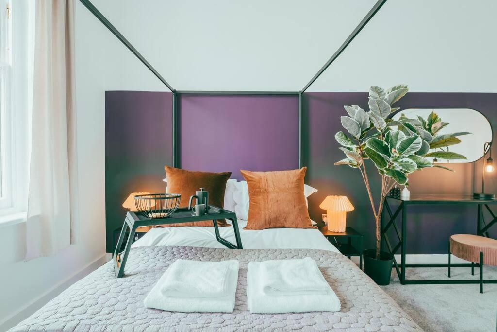 Dusk House - B'ham Jq Townhouse Holiday home *