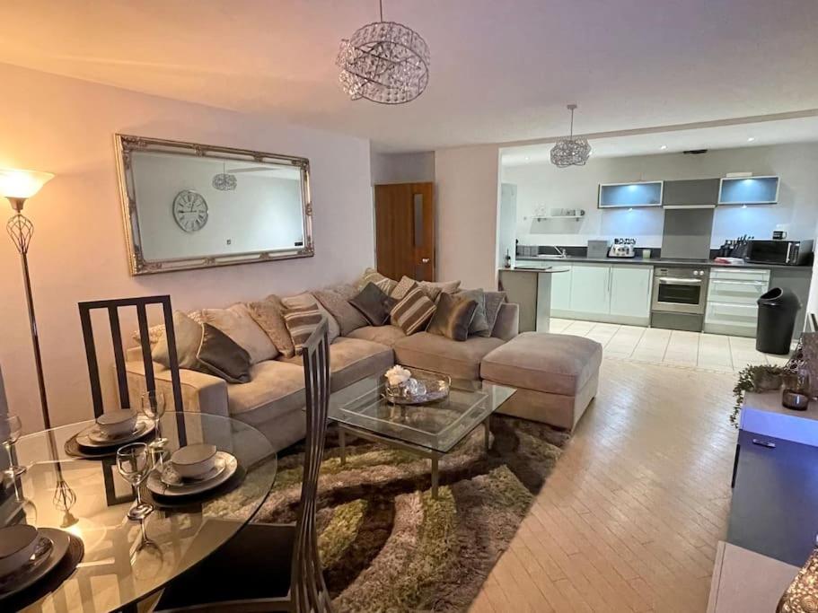 Stylish 2 Bed/bath Birmingham