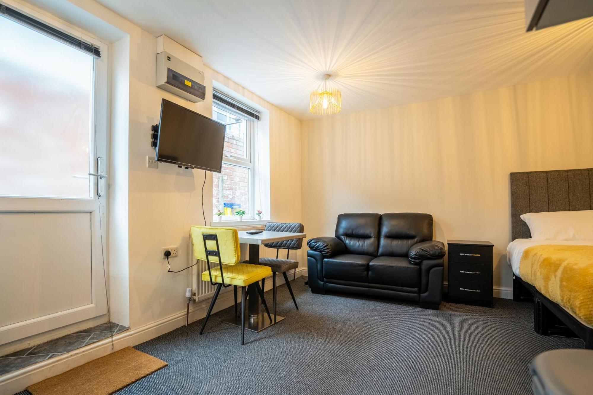 Kunda House In Tyseley Apartment