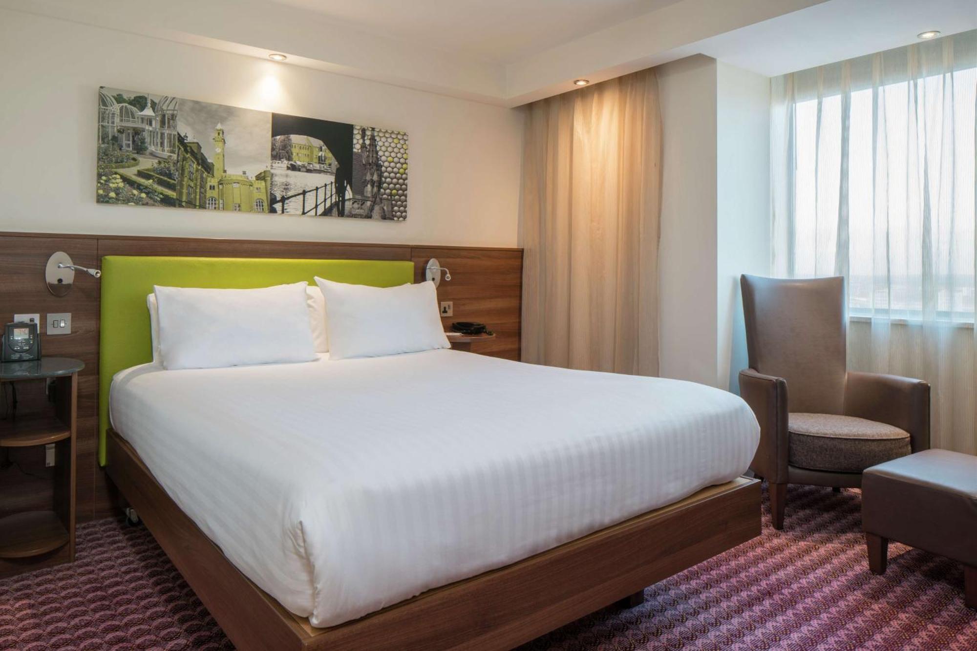 Hotel Hampton By Hilton Broad Street