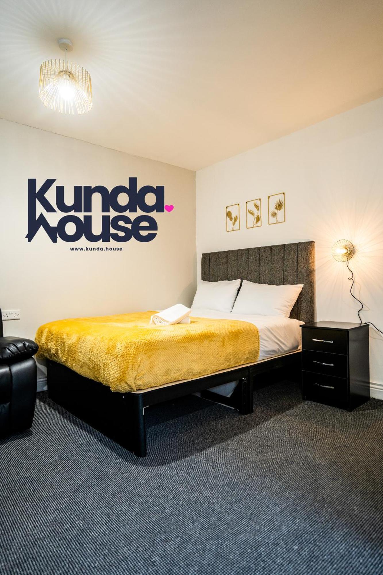 Apartment Kunda House In Tyseley