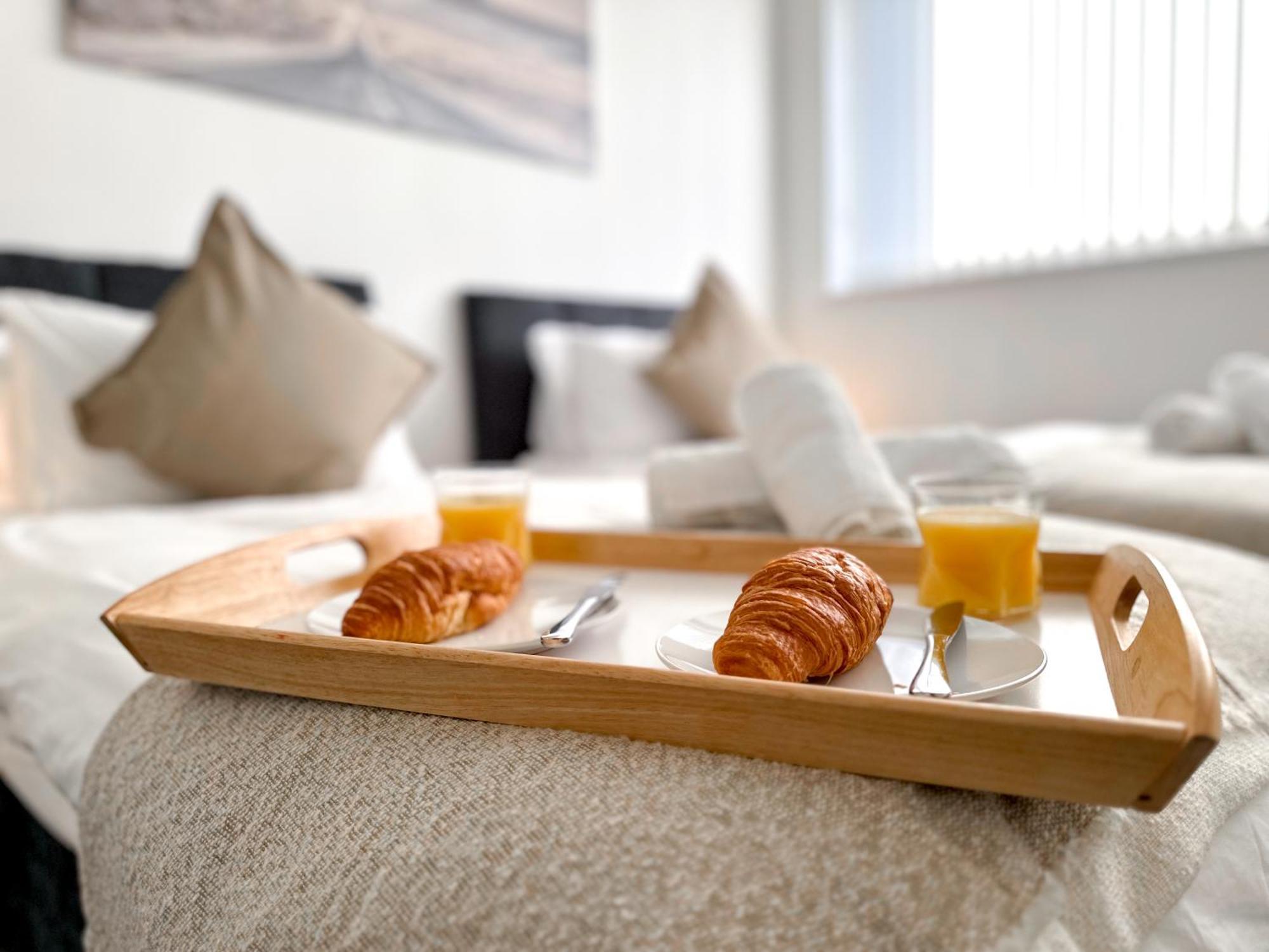 Contemporary And Cosy Apartment- Free Parking & Wi-fi * Birmingham