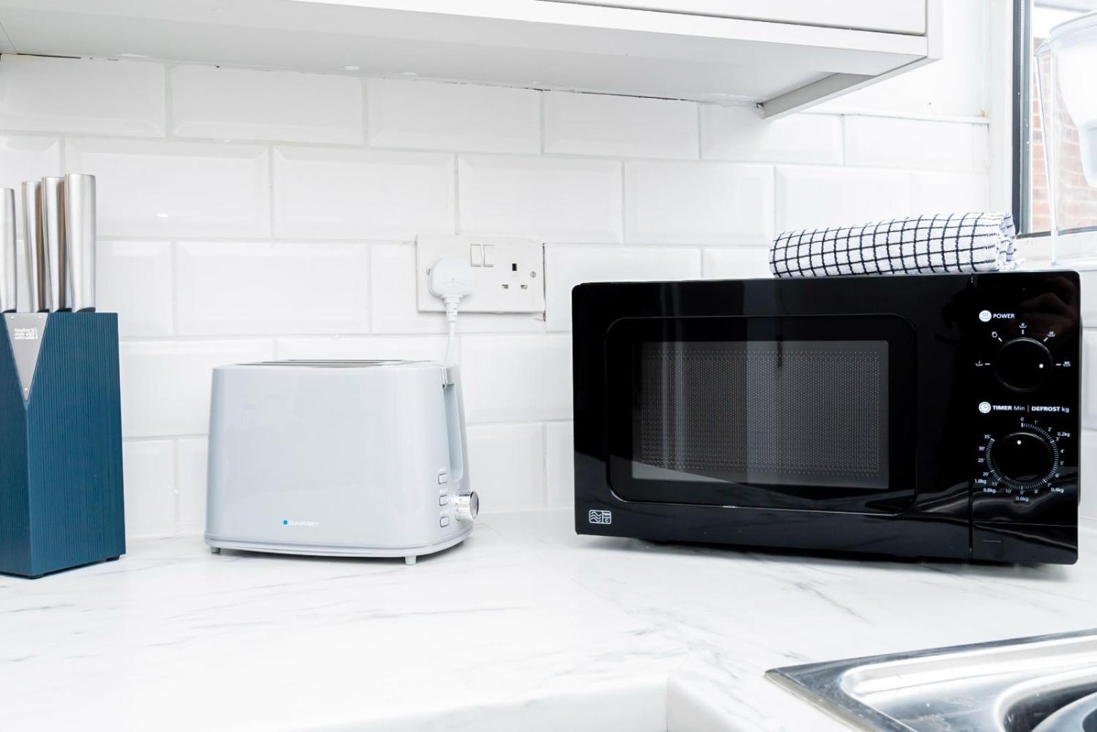 The Brays House For Families, Contractors And Professionals, Apartment Birmingham