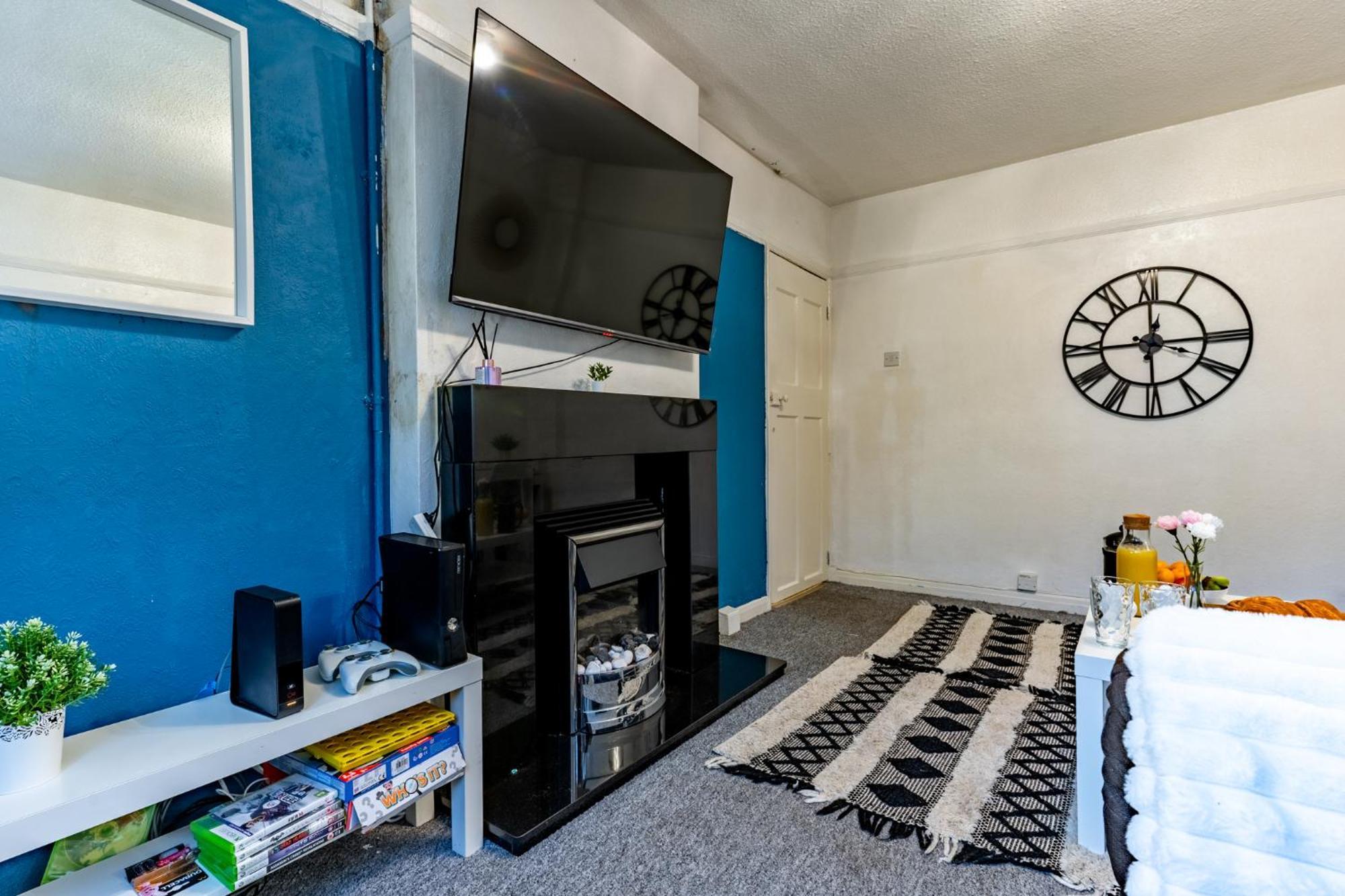 Two Bedroom Modern House In Holiday home