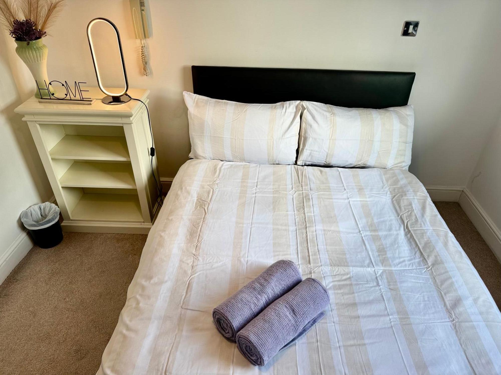 The Red Guest house Birmingham