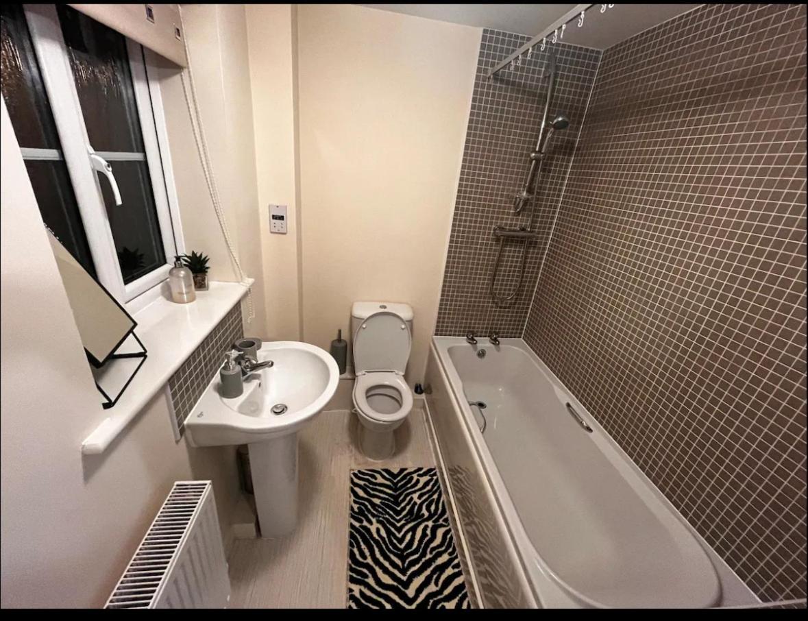 Holiday home 2bdroom Center House Perfect For Contractors