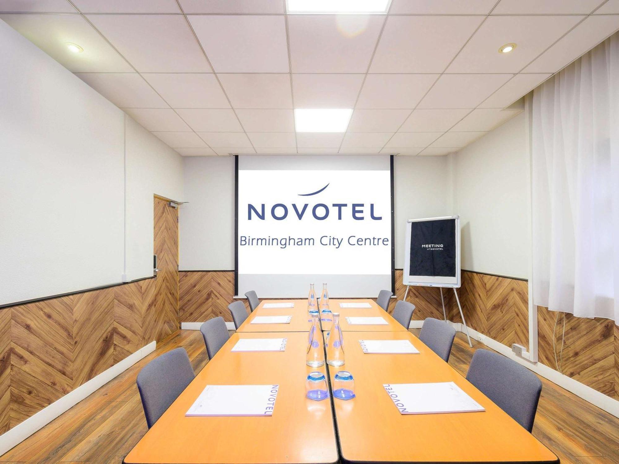 Hotel Novotel Centre 4*