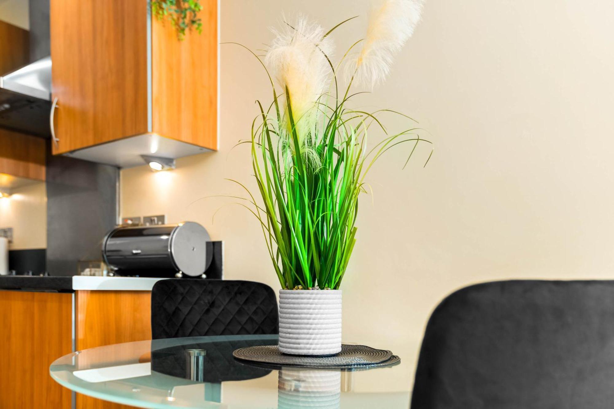 Centre - Chinatown - - Balcony - Secure Parking - Fast Wifi - 39a Apartment Birmingham