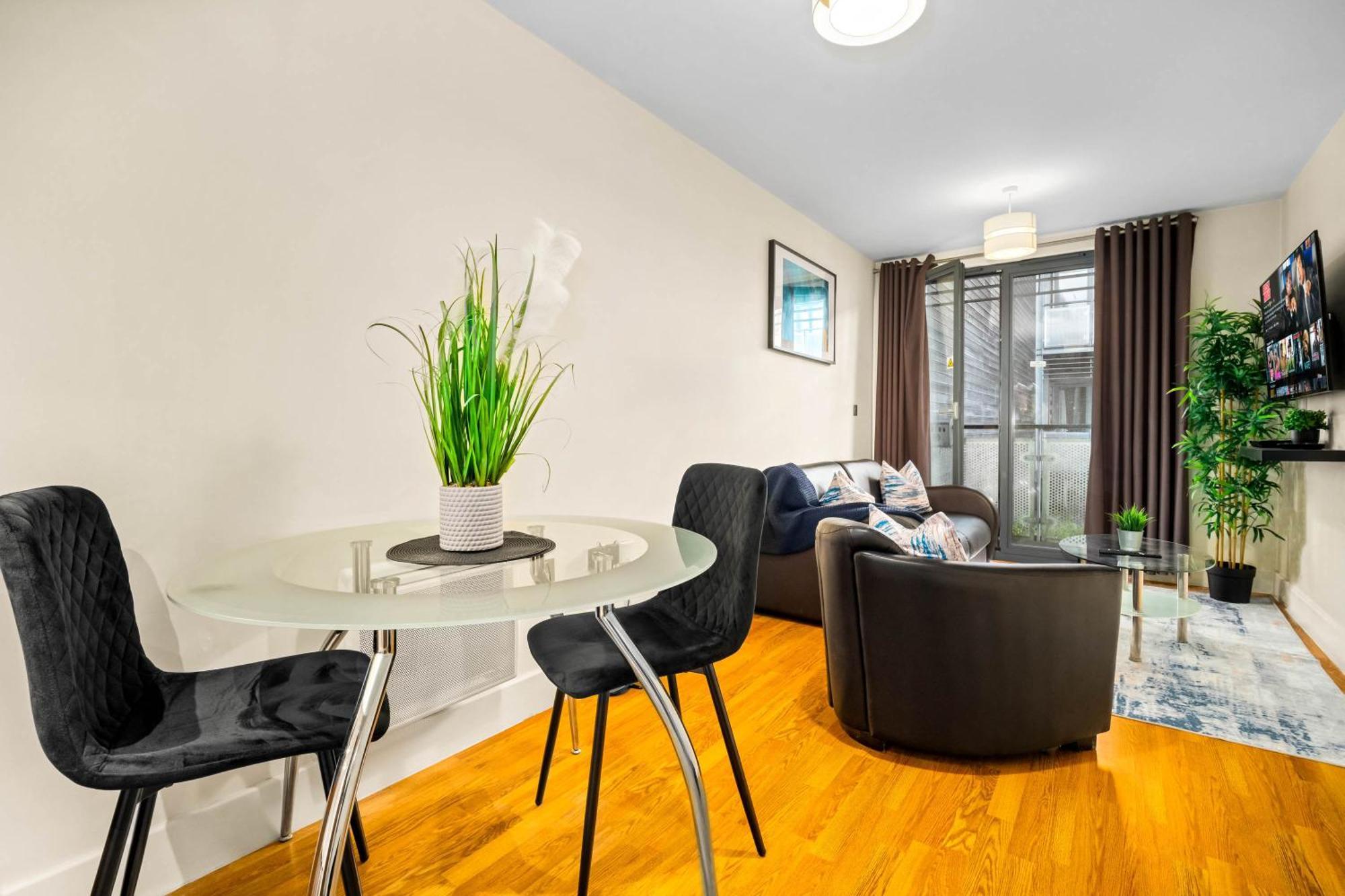 Apartment Centre - Chinatown - - Balcony - Secure Parking - Fast Wifi - 39a Birmingham