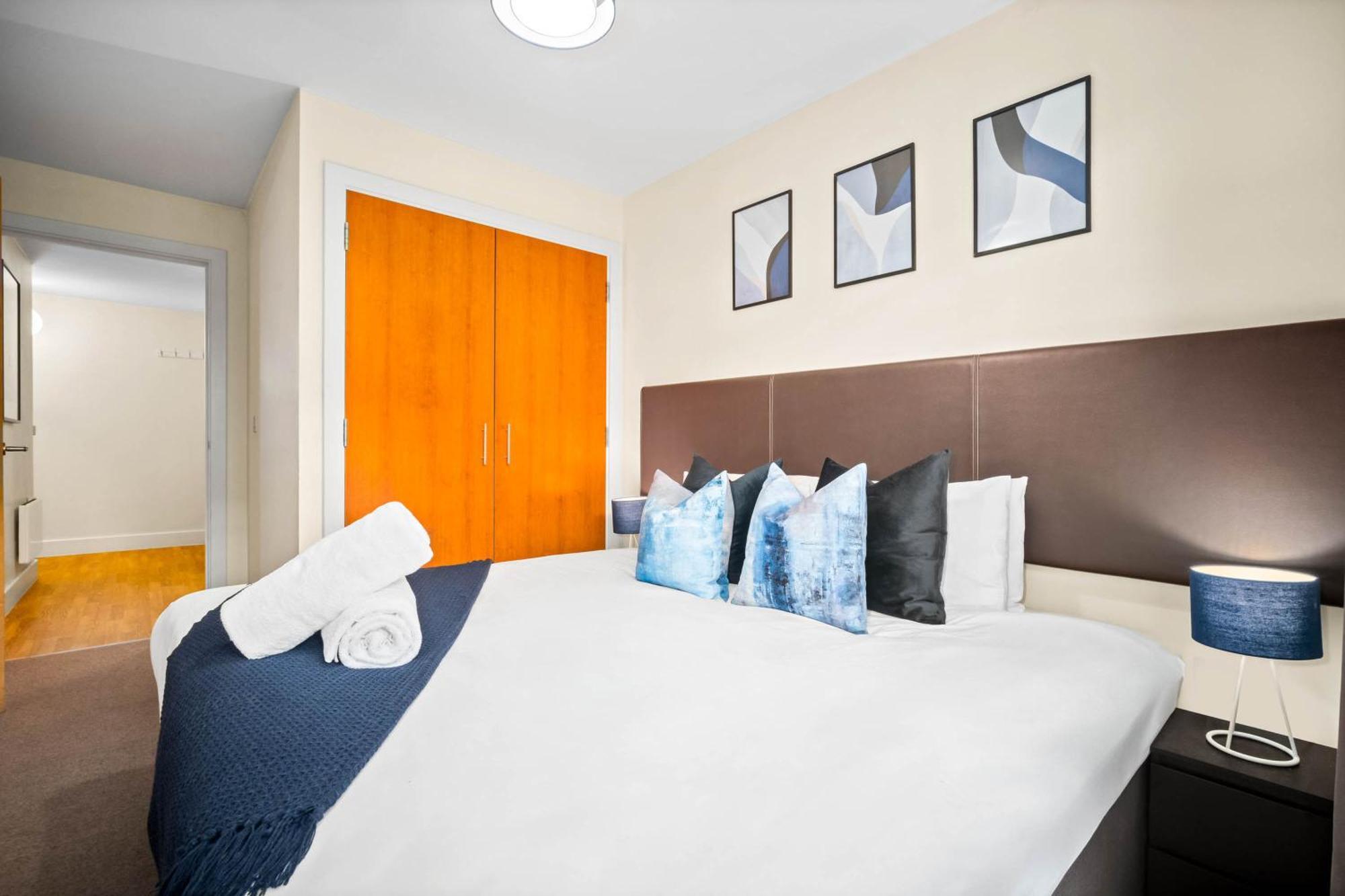 Centre - Chinatown - - Balcony - Secure Parking - Fast Wifi - 39a Apartment Birmingham