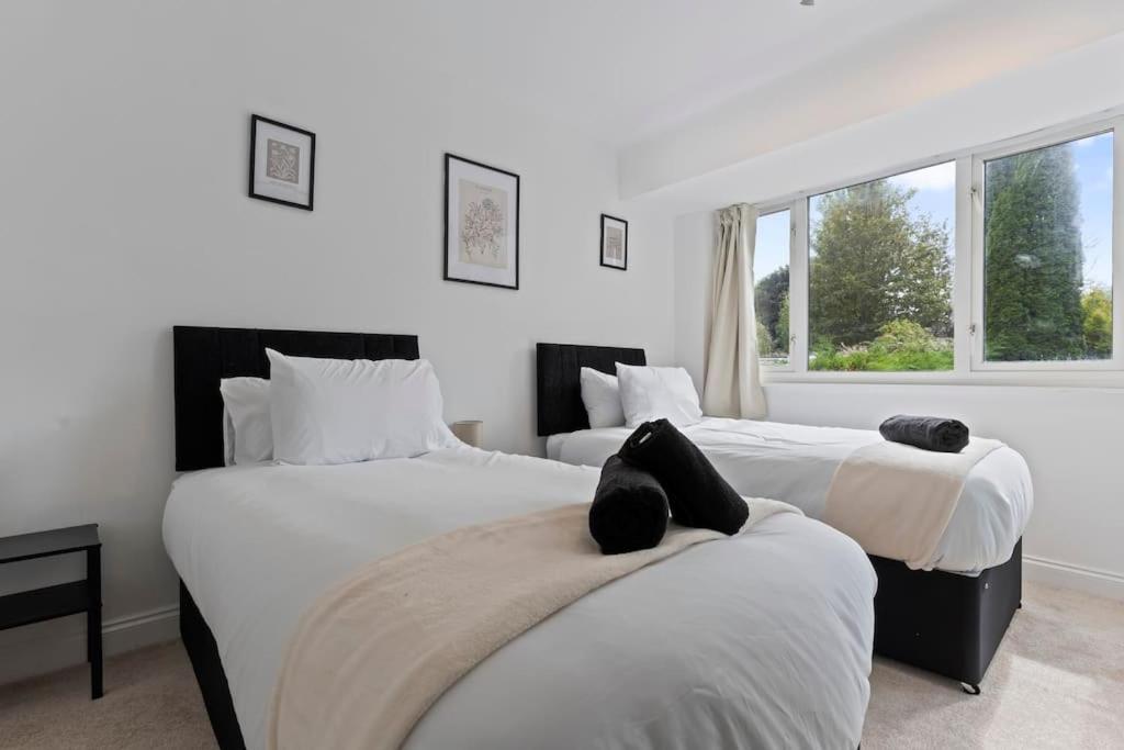 In Great Barr By Halo Holiday home *