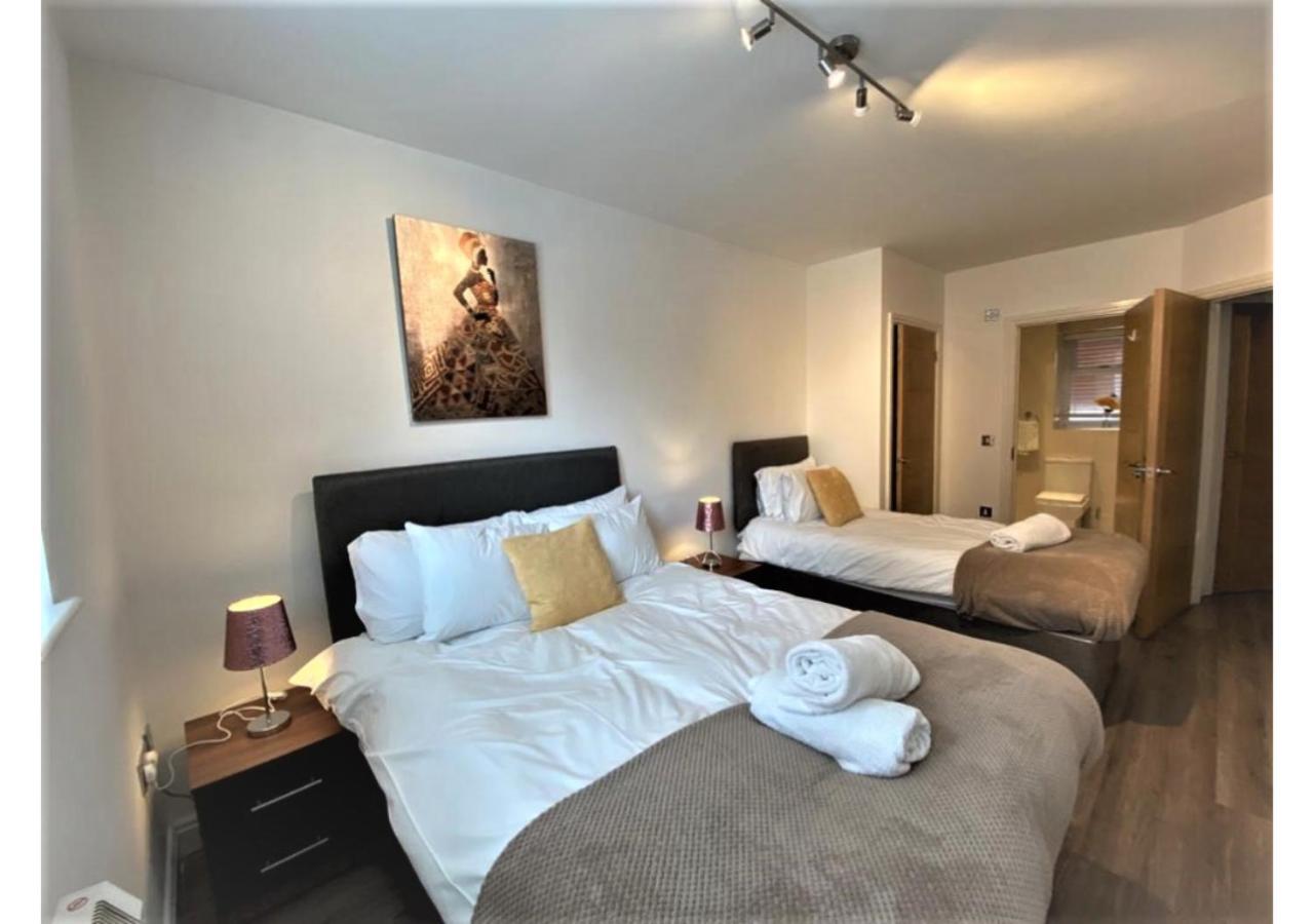 24-7 Secured City Centre Apartments With Free Underground Parking And Wifi Birmingham