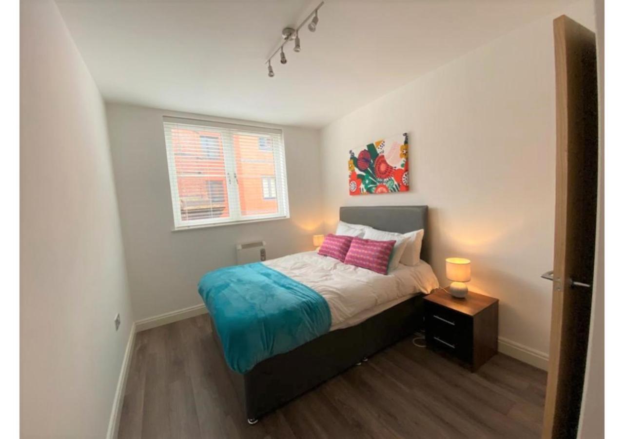 Apartment 24-7 Secured City Centre Apartments With Free Underground Parking And Wifi
