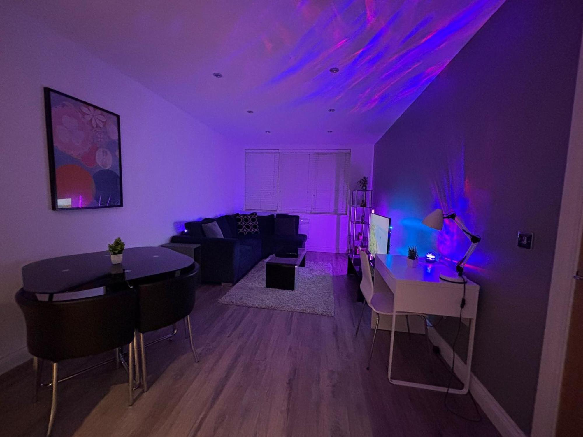 Apartment 24-7 Secured City Centre Apartments With Free Underground Parking And Wifi Birmingham