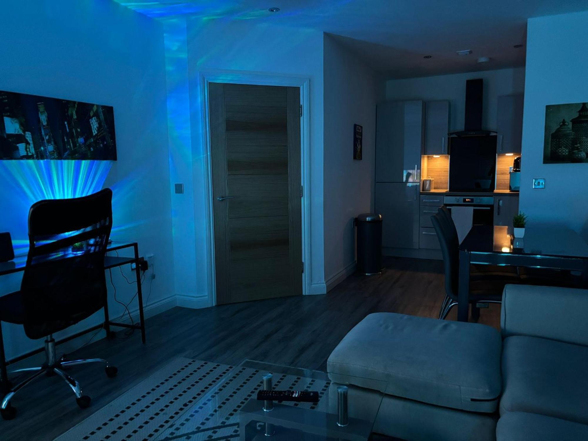 Apartment 24-7 Secured City Centre Apartments With Free Underground Parking And Wifi Birmingham