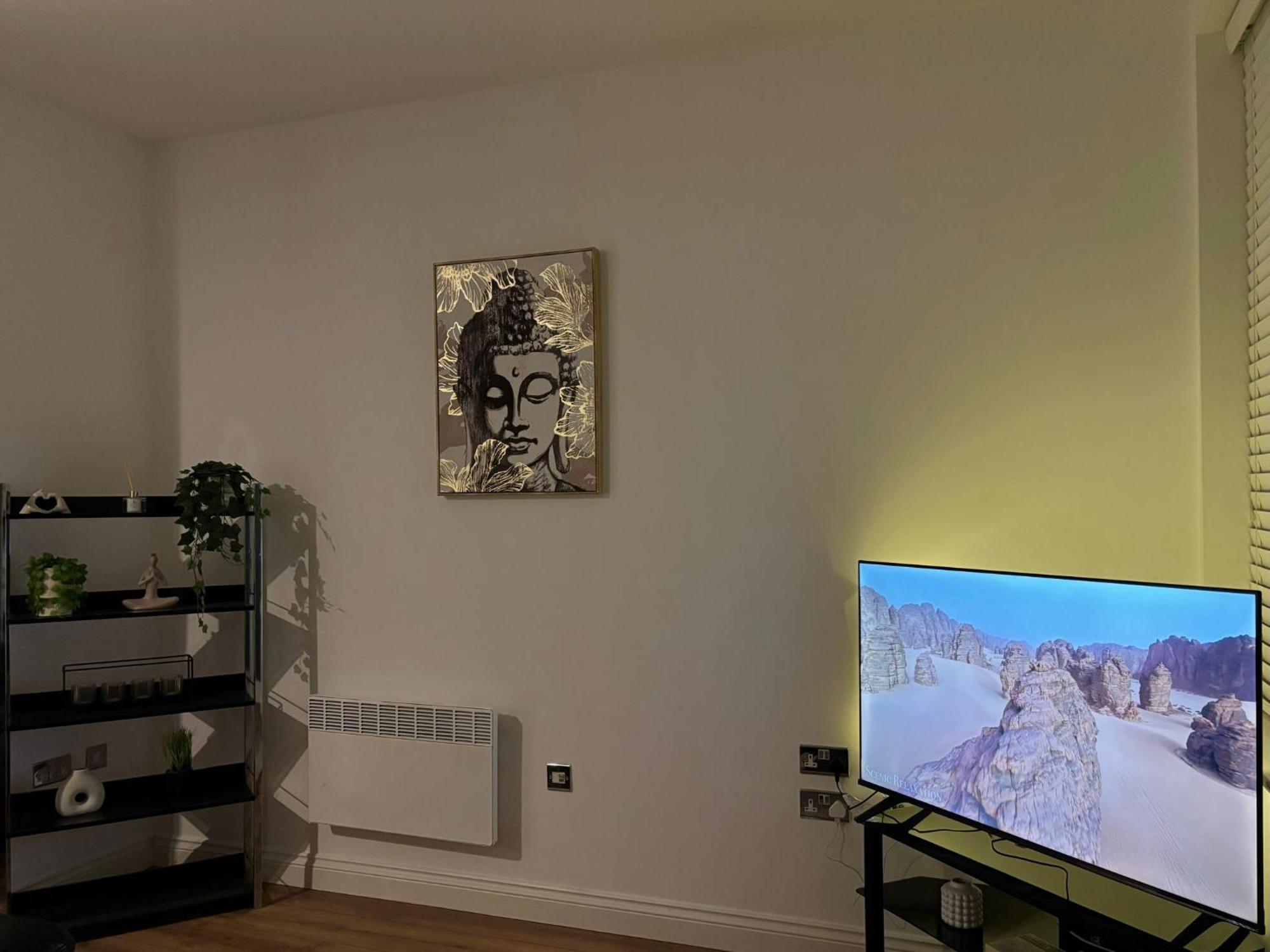Apartment 24-7 Secured City Centre Apartments With Free Underground Parking And Wifi Birmingham