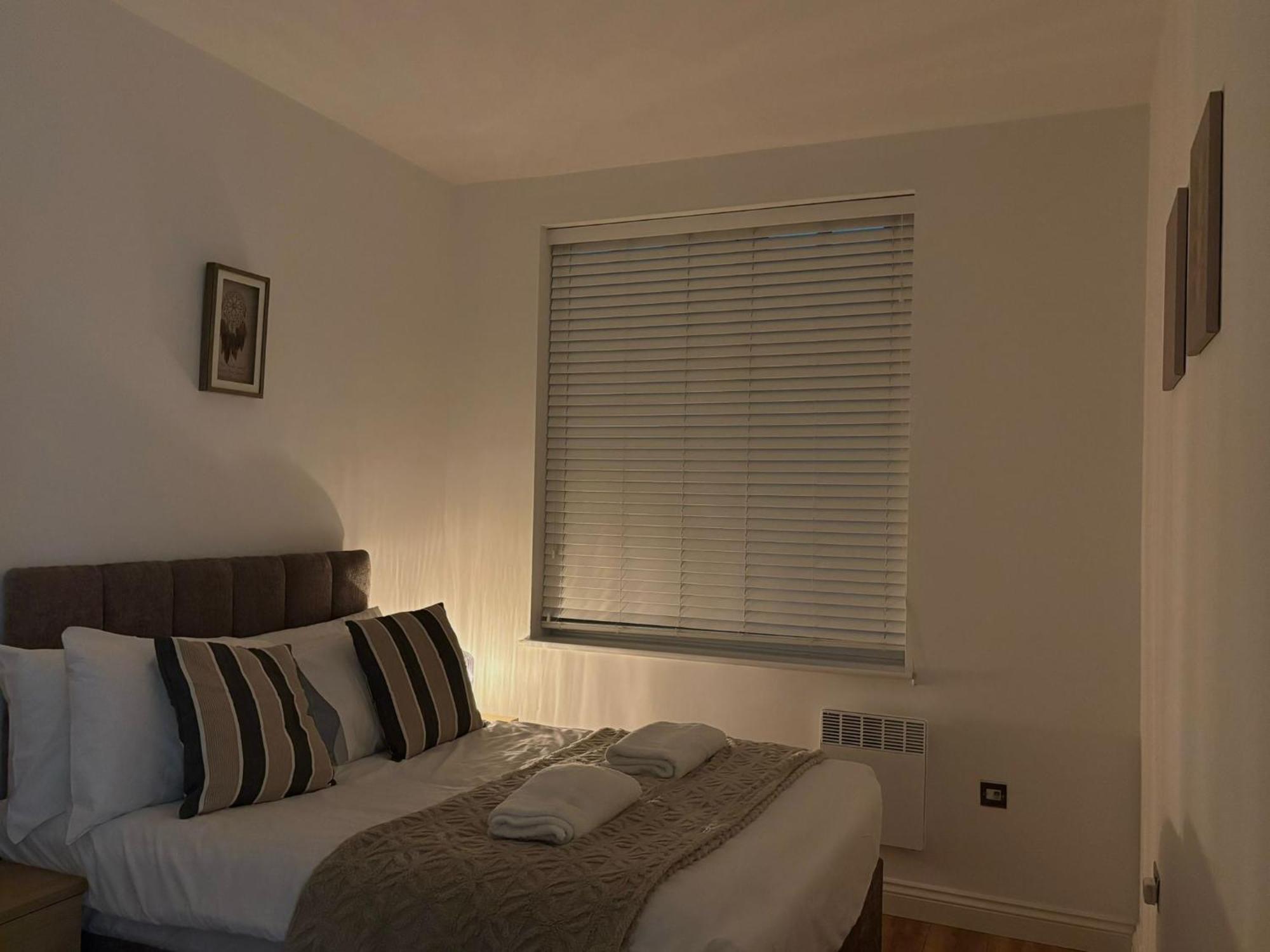 24-7 Secured City Centre Apartments With Free Underground Parking And Wifi * Birmingham