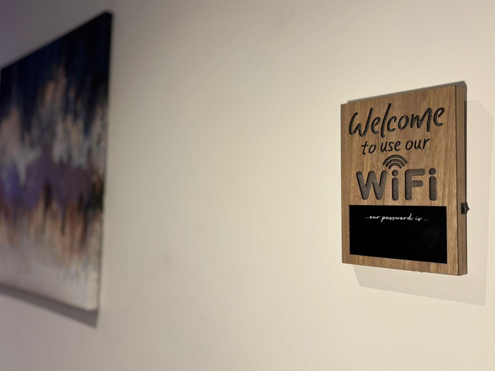 24-7 Secured City Centre Apartments With Free Underground Parking And Wifi Birmingham