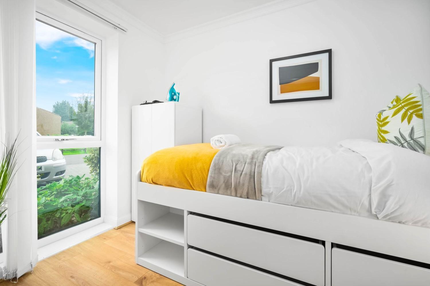 Apartment Spacious, Cosy Townhouse With Allocated Parking In Centre