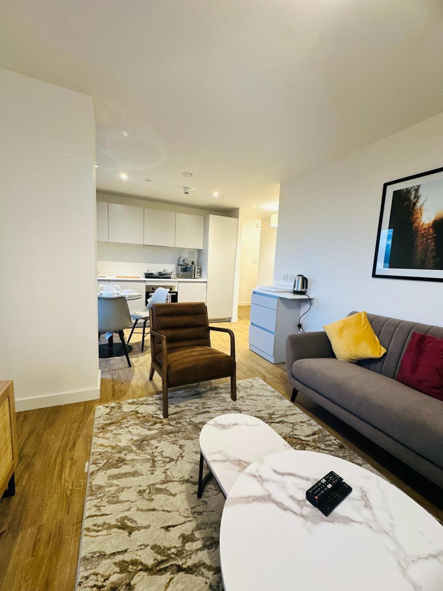 Fabulous 2 Bed Flat In W Views Birmingham